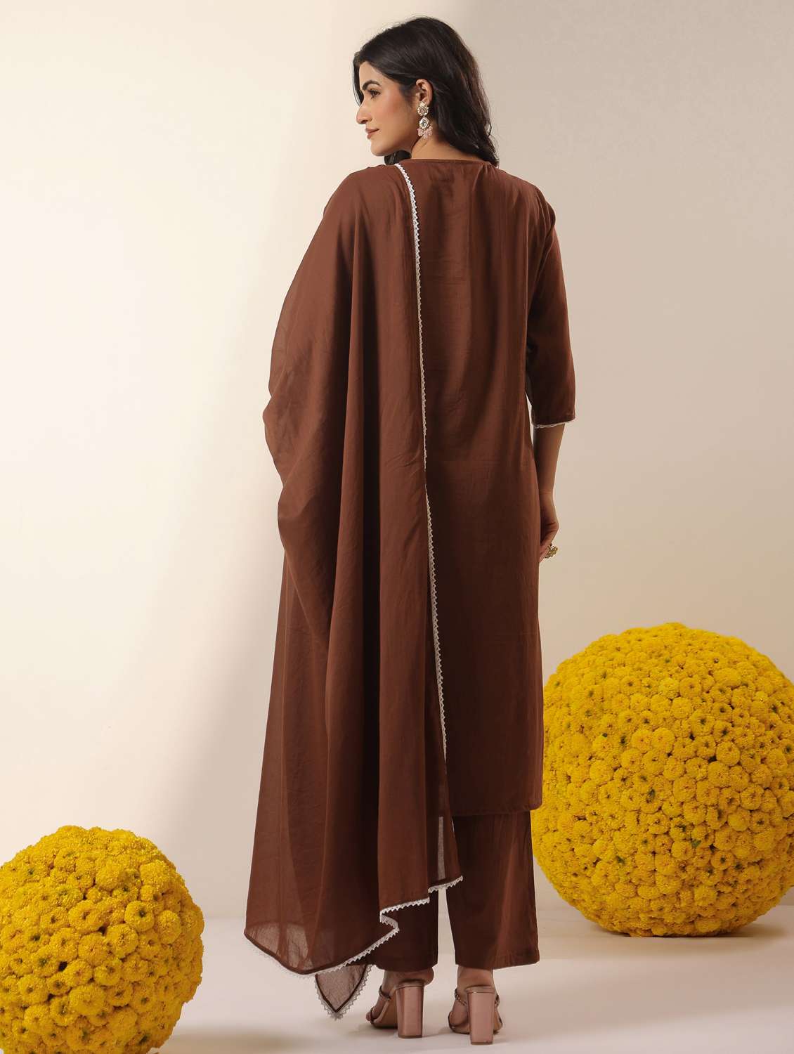 women solid with work notch neck kurta pant with dupatta set - 22390178 -  Standard Image - 4