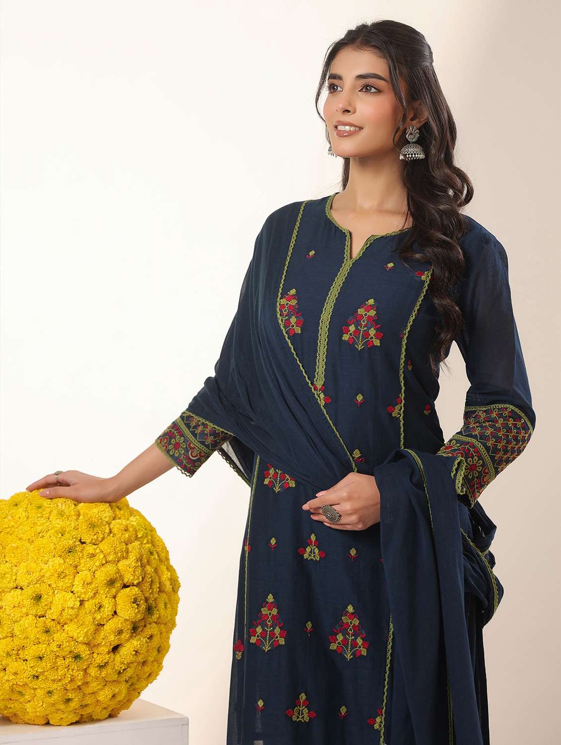 Women Solid With Work Notch Neck Kurta Pant With Dupatta Set - 22390193 -  Standard Image - 1