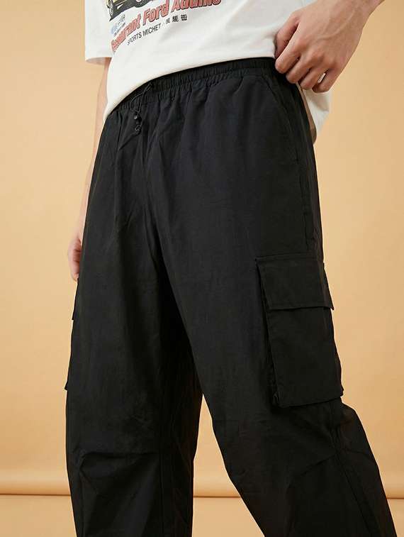 men solid high rise relaxed fit cargo - 22390383 -  Standard Image - 1