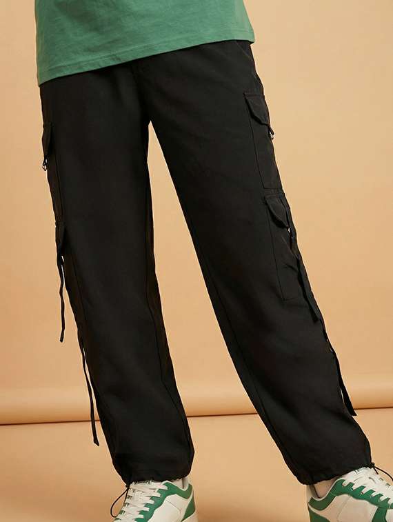 men solid high rise regular fit cargo - 22390387 -  Standard Image - 1