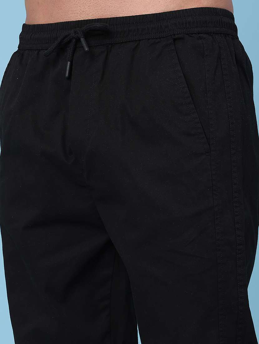 men solid mid rise regular fit trackpant - 22391057 -  Standard Image - 1