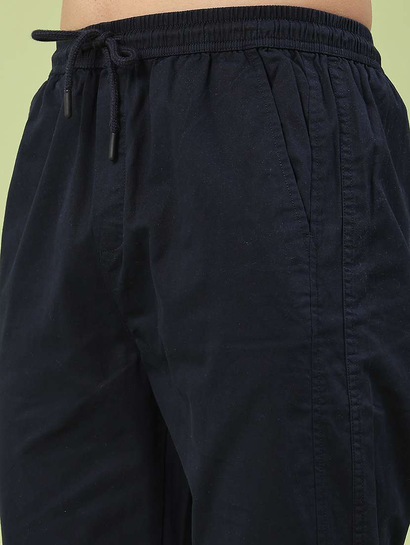 men solid mid rise flat front trouser - 22391061 -  Standard Image - 1