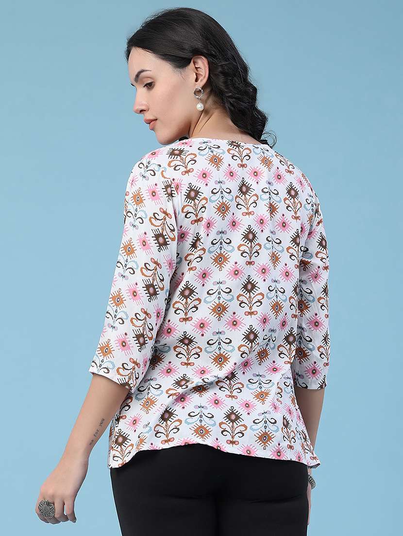 Women Printed Three Quarter Sleeves Straight Kurti - 22391180 -  Standard Image - 4