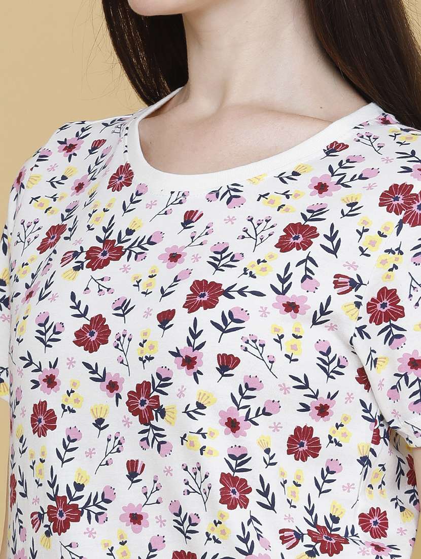women printed round neck regular t-shirt - 22391372 -  Standard Image - 1