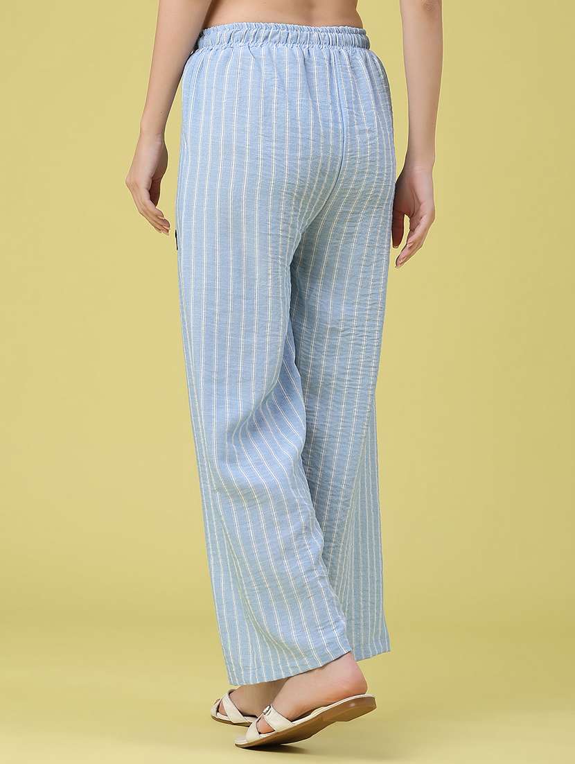 Women Printed Mid Rise Wide Leg Trouser - 22391552 -  Standard Image - 4