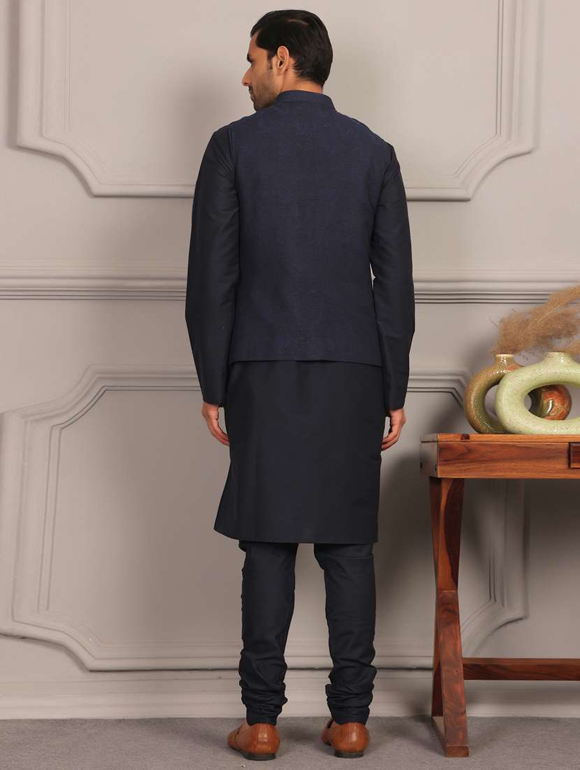 men mandarin neck kurta pyjama with jacket ethnic wear set - 22391846 -  Standard Image - 4