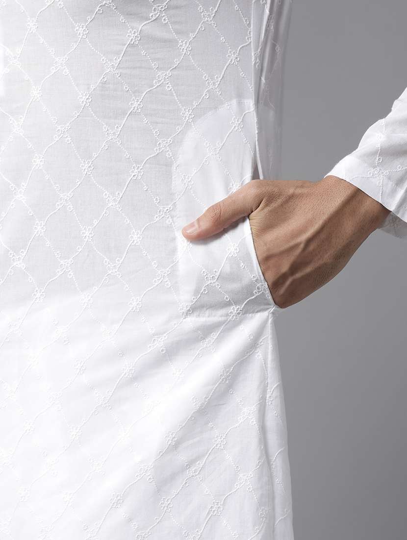 Men Mandarin Neck Long Sleeve Kurta - 22392045 -  Standard Image - 1