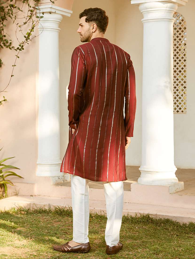 maroon silk blend long  kurta - 22392114 -  Standard Image - 4