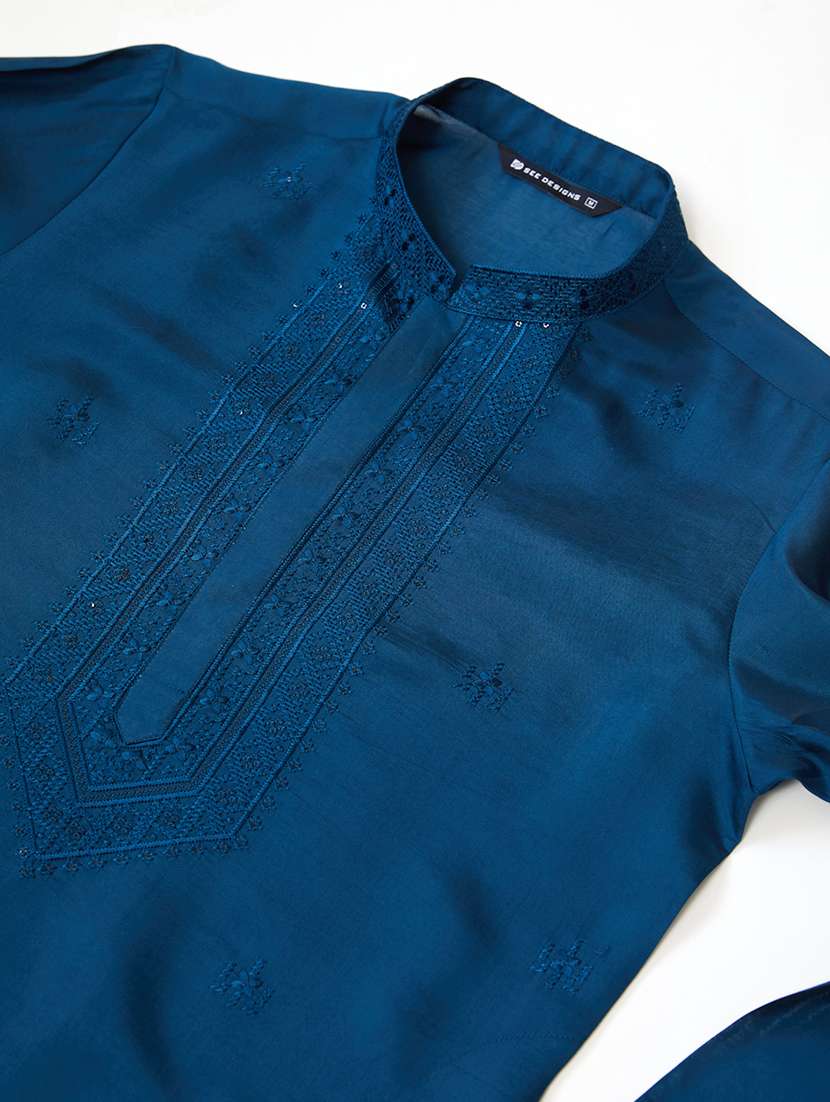 men solid with work mandarin neck long kurta - 22392289 -  Standard Image - 1