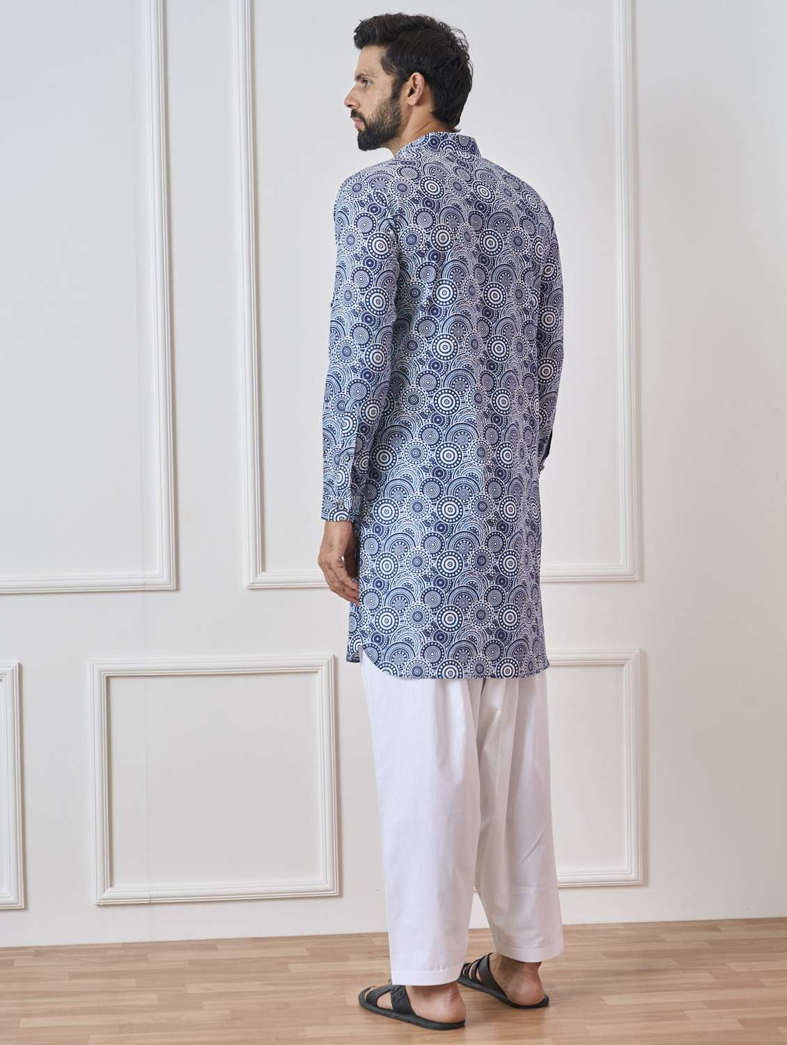 men printed collared long sleeve pathani kurta - 22392711 -  Standard Image - 4