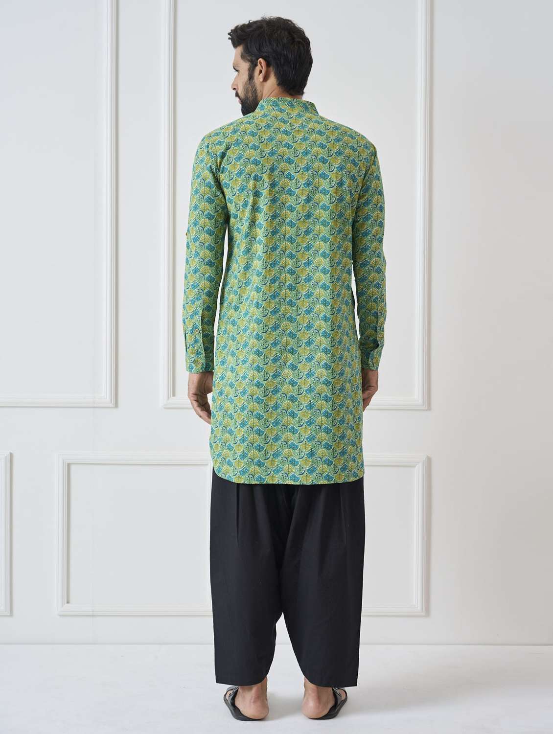 men collared long sleeve pathani kurta - 22392714 -  Standard Image - 4