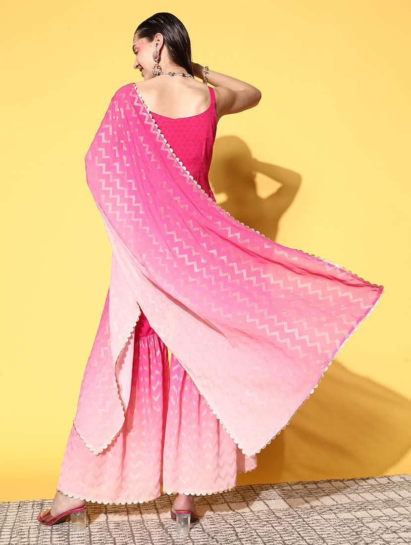 women printed sleeveless kurta sharara with dupatta set - 22392780 -  Standard Image - 4