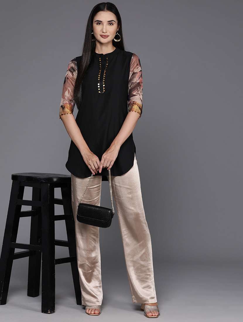 women printed three quarter sleeve straight kurti - 22392836 -  Standard Image - 4