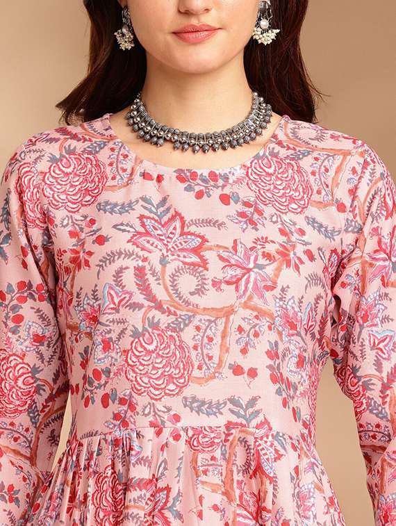 women printed three quarter sleeve kurta pant with dupatta set - 22392923 -  Standard Image - 1