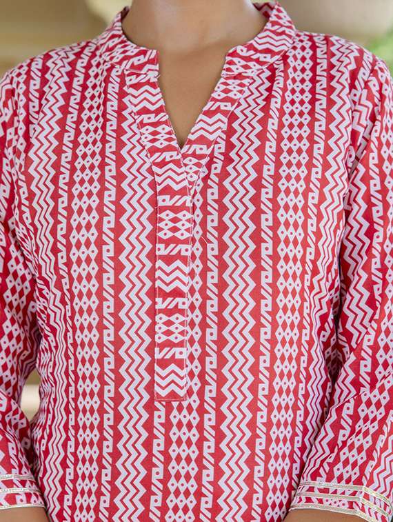 women printed three quarter sleeve kurta pant set - 22392936 -  Standard Image - 4