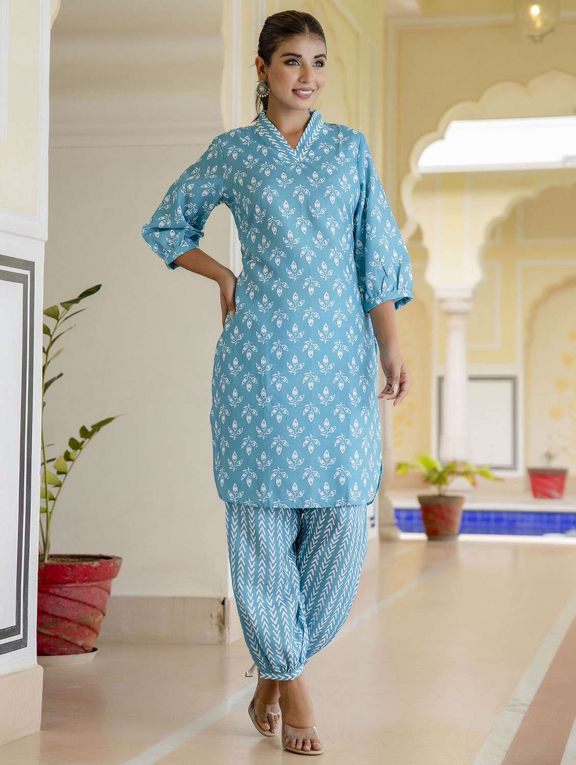 women printed three quarter sleeve kurta salwar set