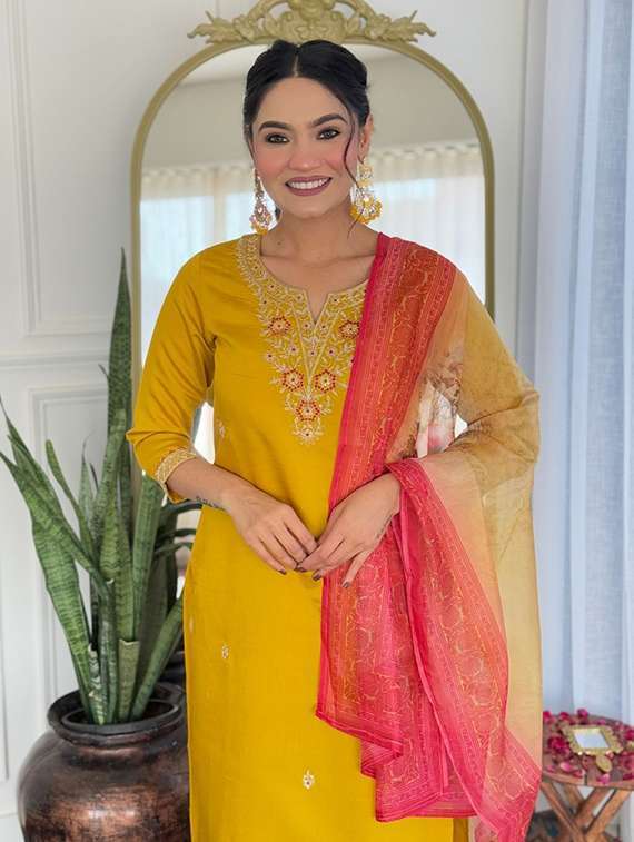 women solid with work three quarter sleeve kurta pant with dupatta set - 22393038 -  Standard Image - 1