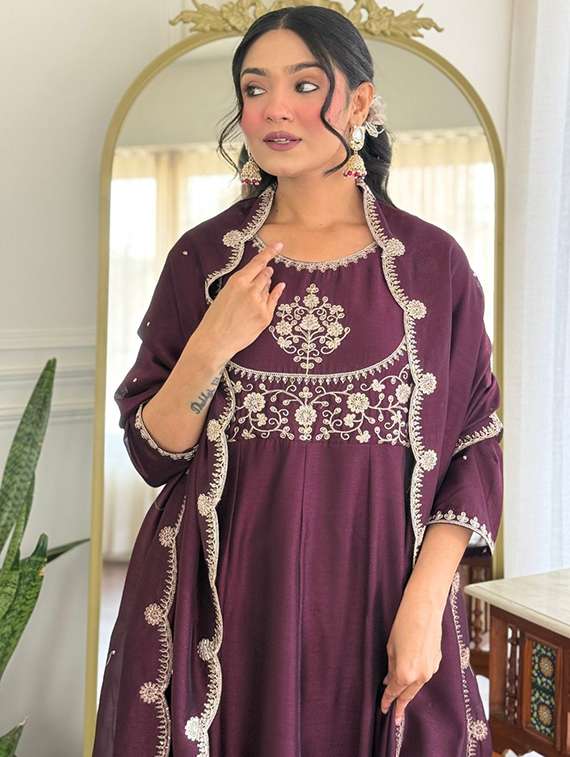 women solid with work three quarter sleeve kurta pant with dupatta set - 22393066 -  Standard Image - 1