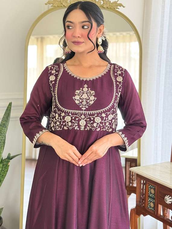 women solid with work three quarter sleeve kurta pant with dupatta set - 22393066 -  Standard Image - 4