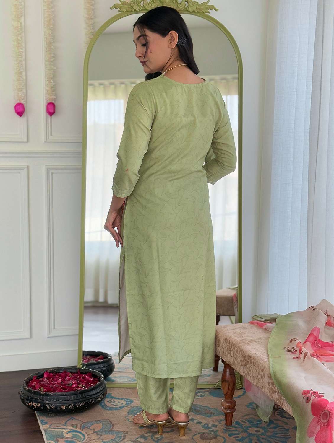 women printed three quarter sleeve kurta pant with dupatta set - 22393085 -  Standard Image - 4