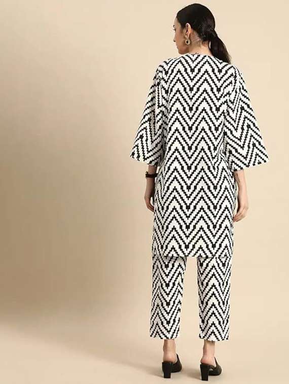 women printed three quarter sleeve ethnic co-ord set - 22393238 -  Standard Image - 1