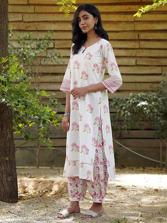 women floral three quarter sleeve kurta salwar set