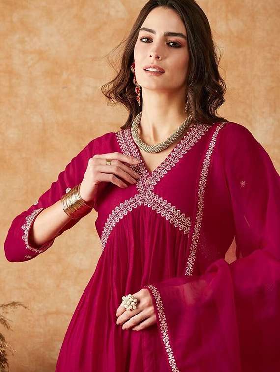 women solid with work three quarter sleeve kurta pant with dupatta set - 22393504 -  Standard Image - 1