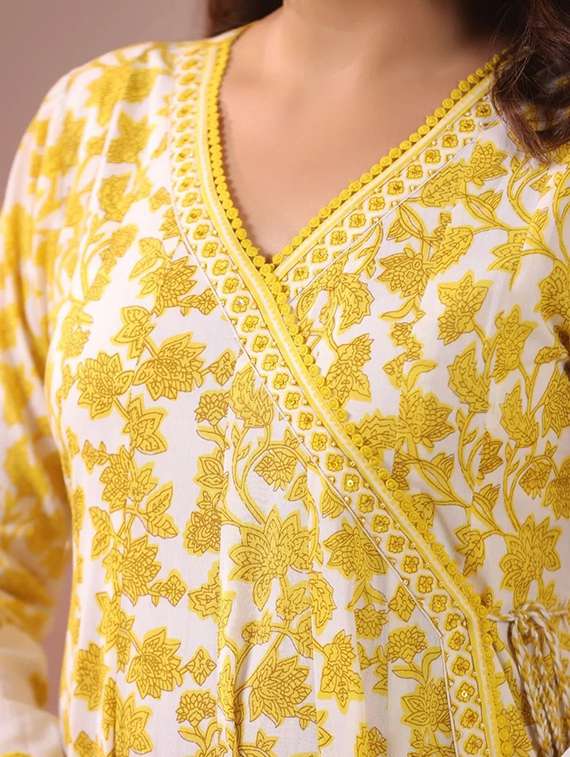 women printed long sleeve kurta pant with dupatta set - 22393591 -  Standard Image - 1