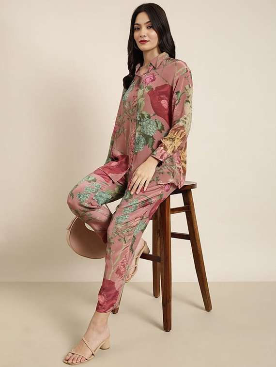 women printed long sleeve shirt & trouser co-ord set