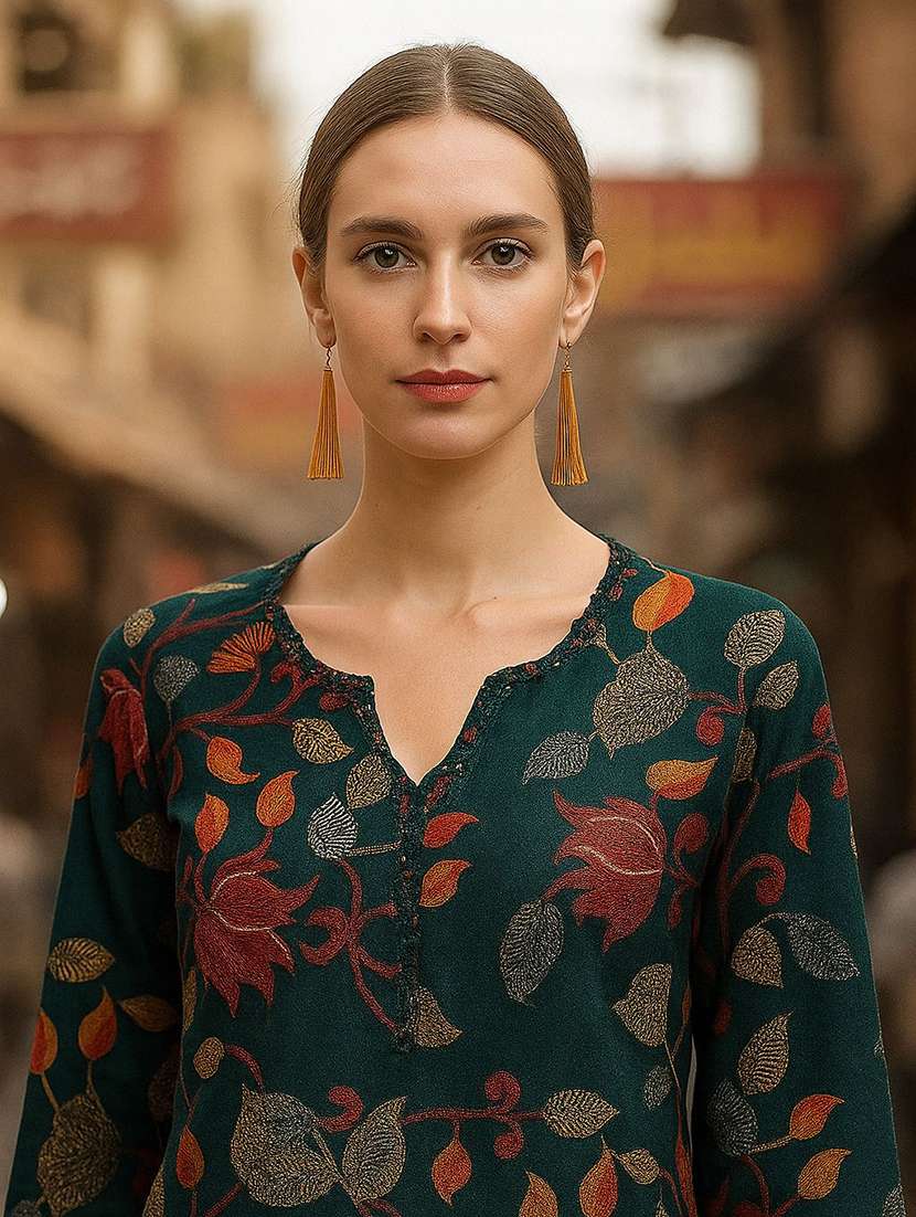 women printed three quarter sleeve kurta pant set - 22393693 -  Standard Image - 1