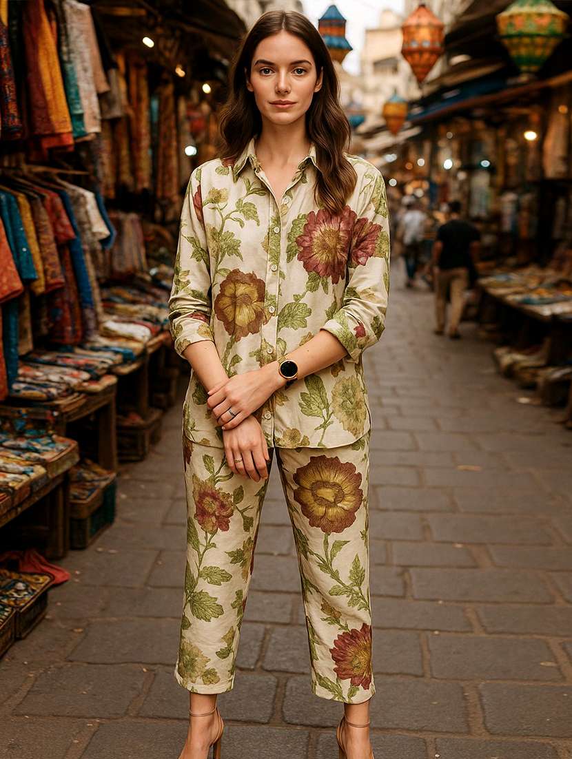 women printed three quarter sleeve ethnic co-ord set