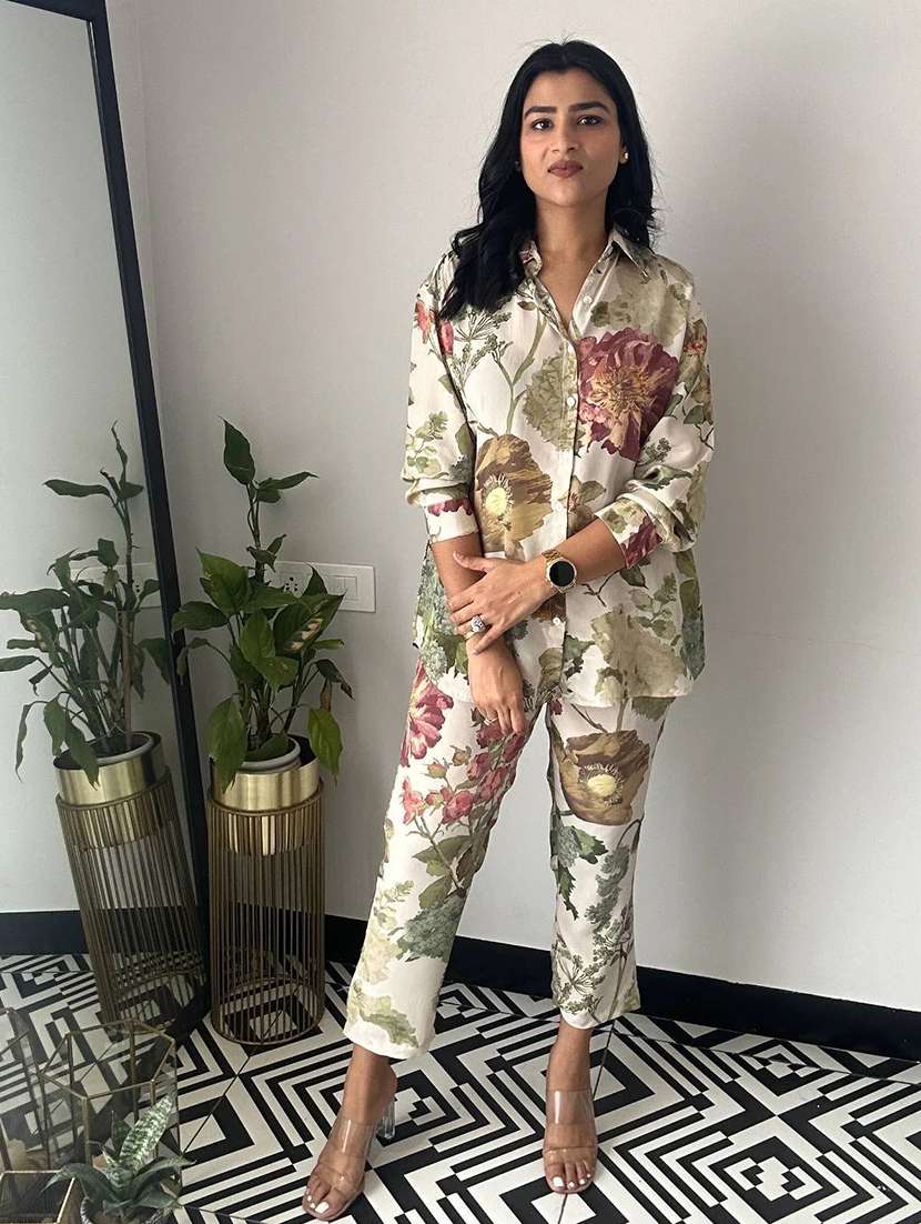 women printed three quarter sleeve ethnic co-ord set