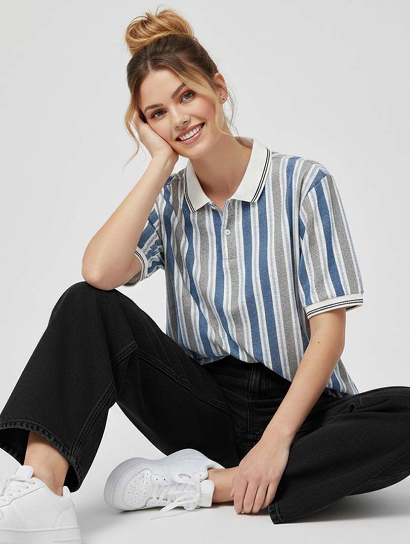 women printed short sleeve oversized polo t-shirt - 22393928 -  Standard Image - 4