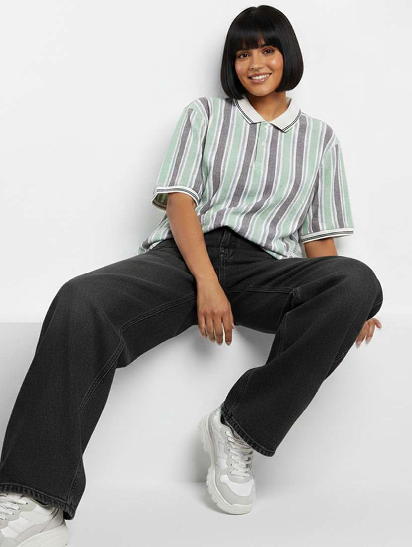 women printed short sleeve oversized polo t-shirt - 22393931 -  Standard Image - 4