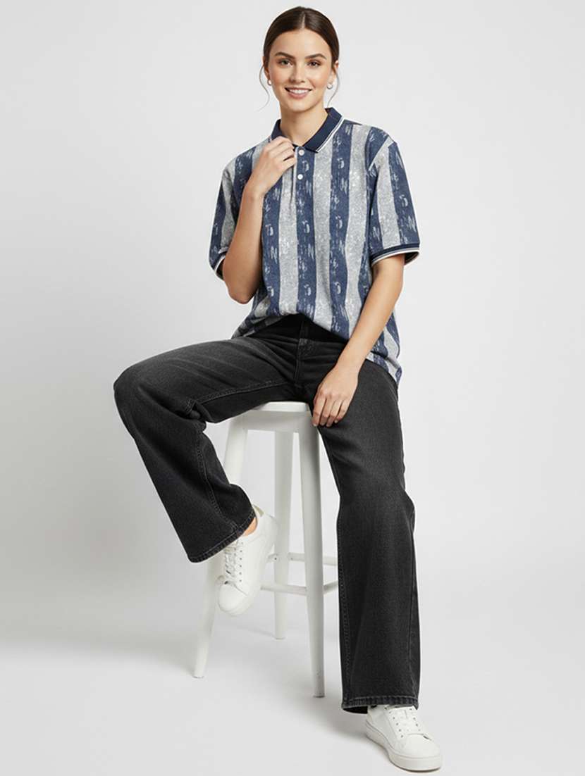 women printed short sleeve oversized polo t-shirt - 22393934 -  Standard Image - 4