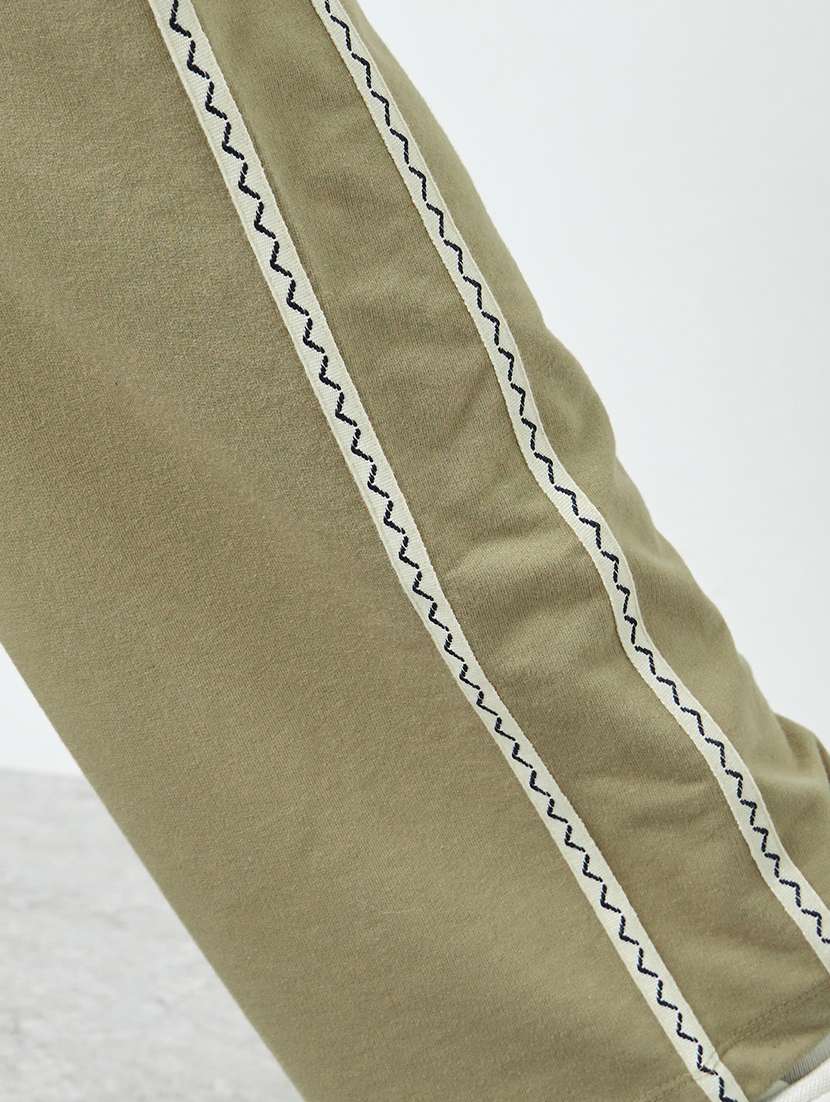 men side striped relaxed fit full length track pant - 22394903 -  Standard Image - 4