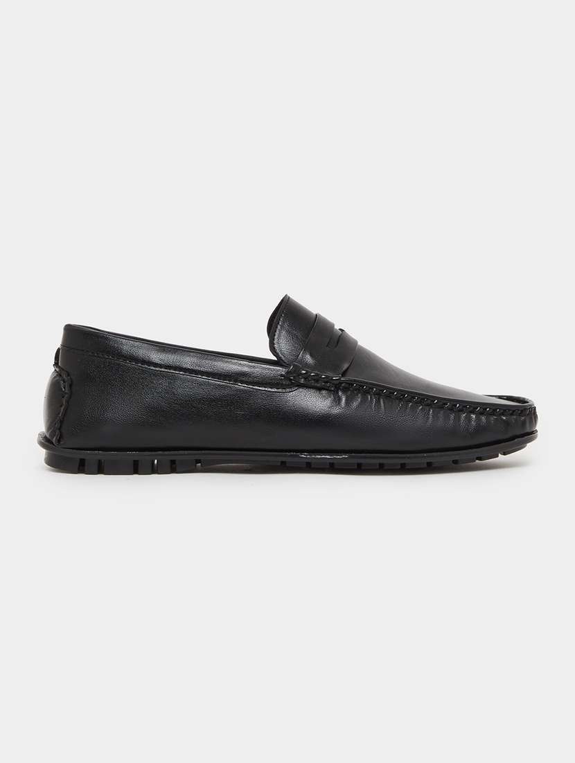 men black slip on formal shoes - 22394989 -  Standard Image - 1
