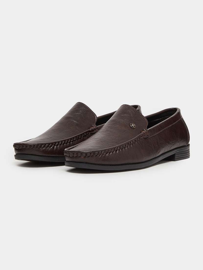 men brown slip on formal shoes