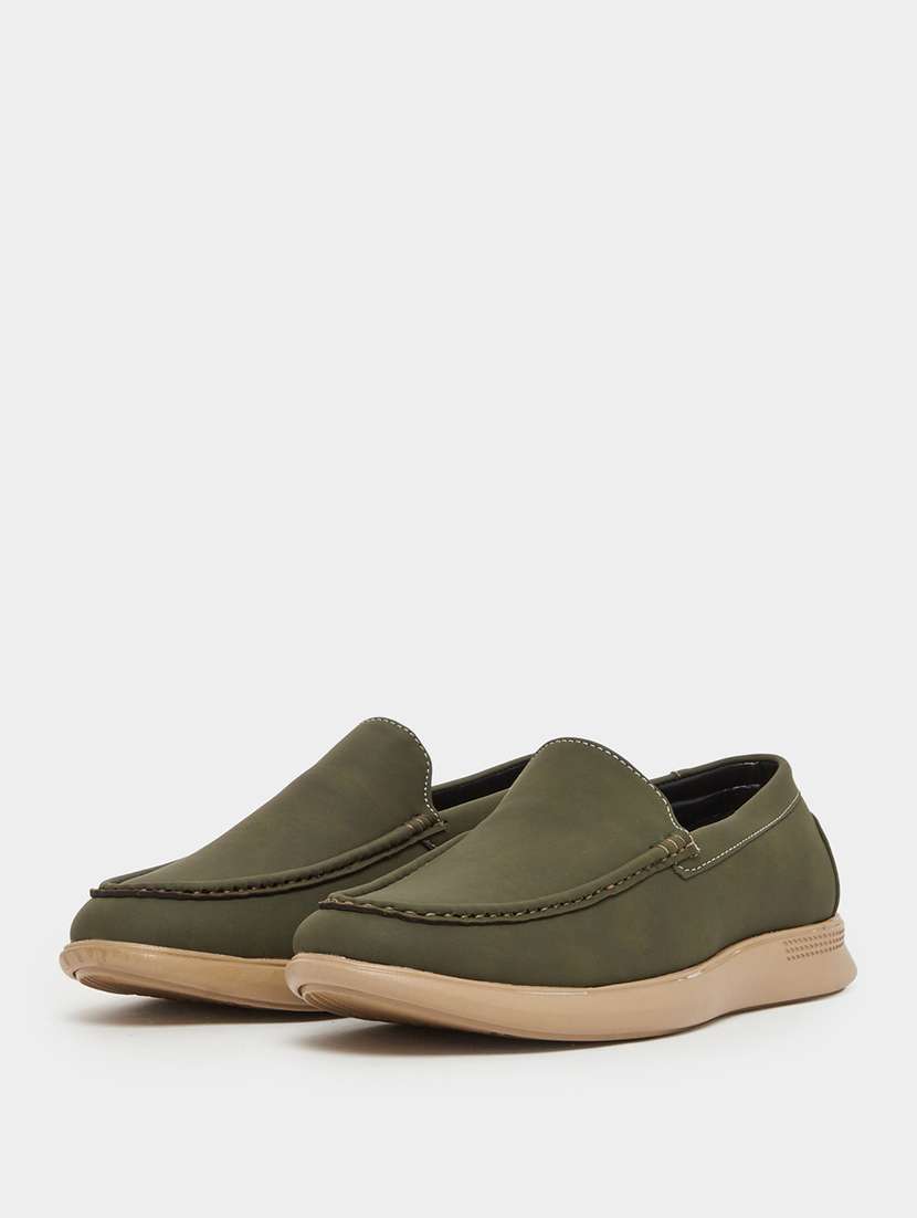 Men Solid Slip On Casual Loafers - 22395010 -  Standard Image - 1