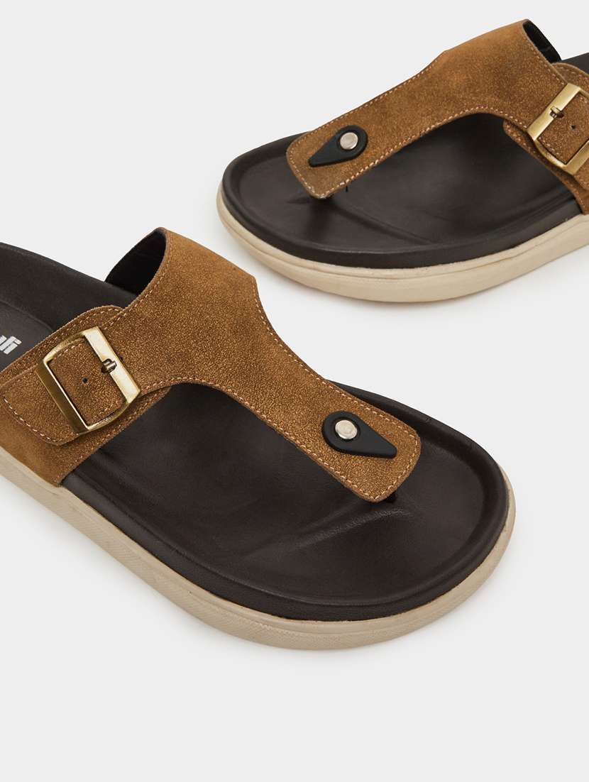 men solid toe seperator sandal - 22395018 -  Standard Image - 4