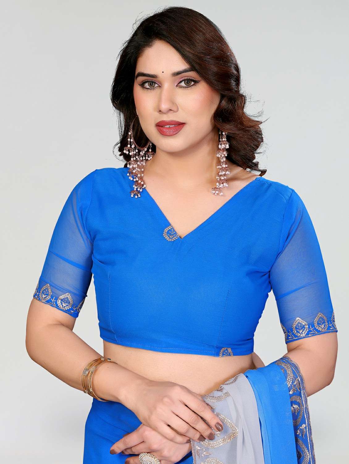 women ombre embroidered saree with blouse - 22395035 -  Standard Image - 1