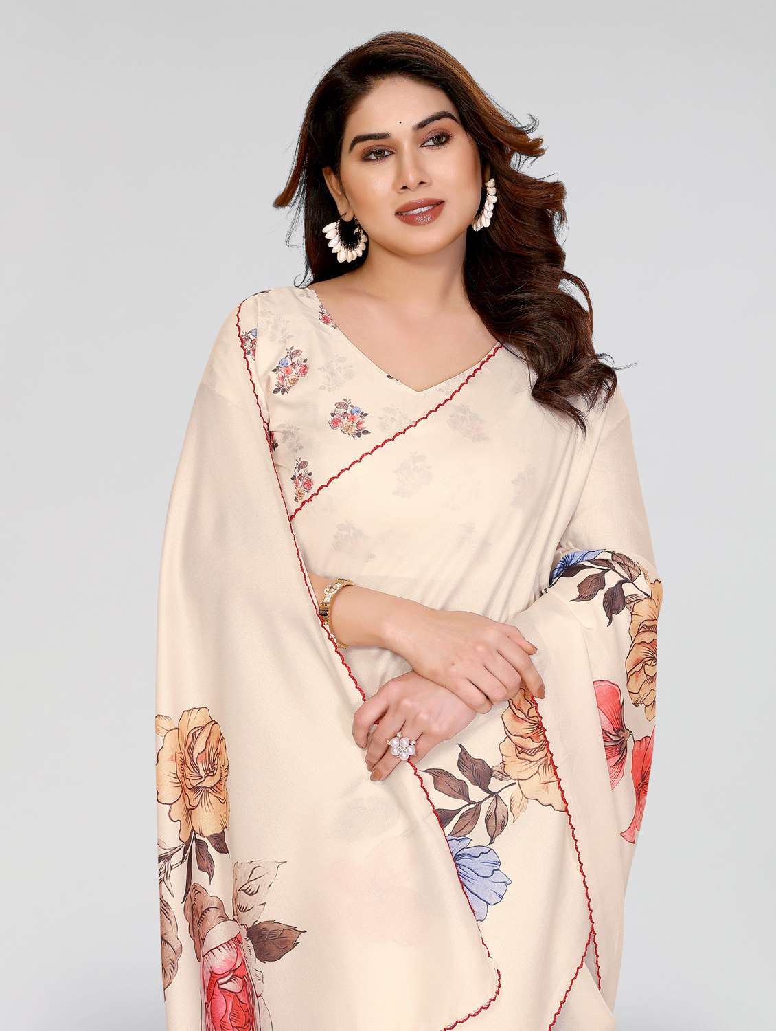 women floral printed saree with blouse - 22395050 -  Standard Image - 1