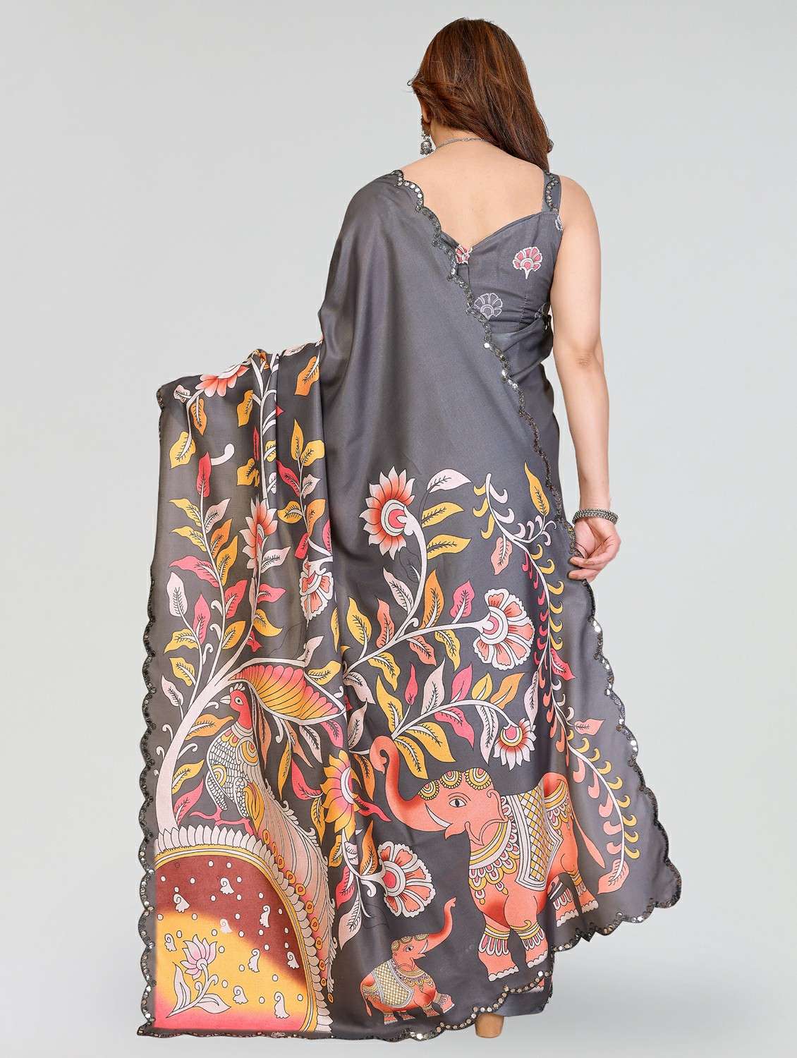 women kalamkari printed saree with blouse - 22395056 -  Standard Image - 4