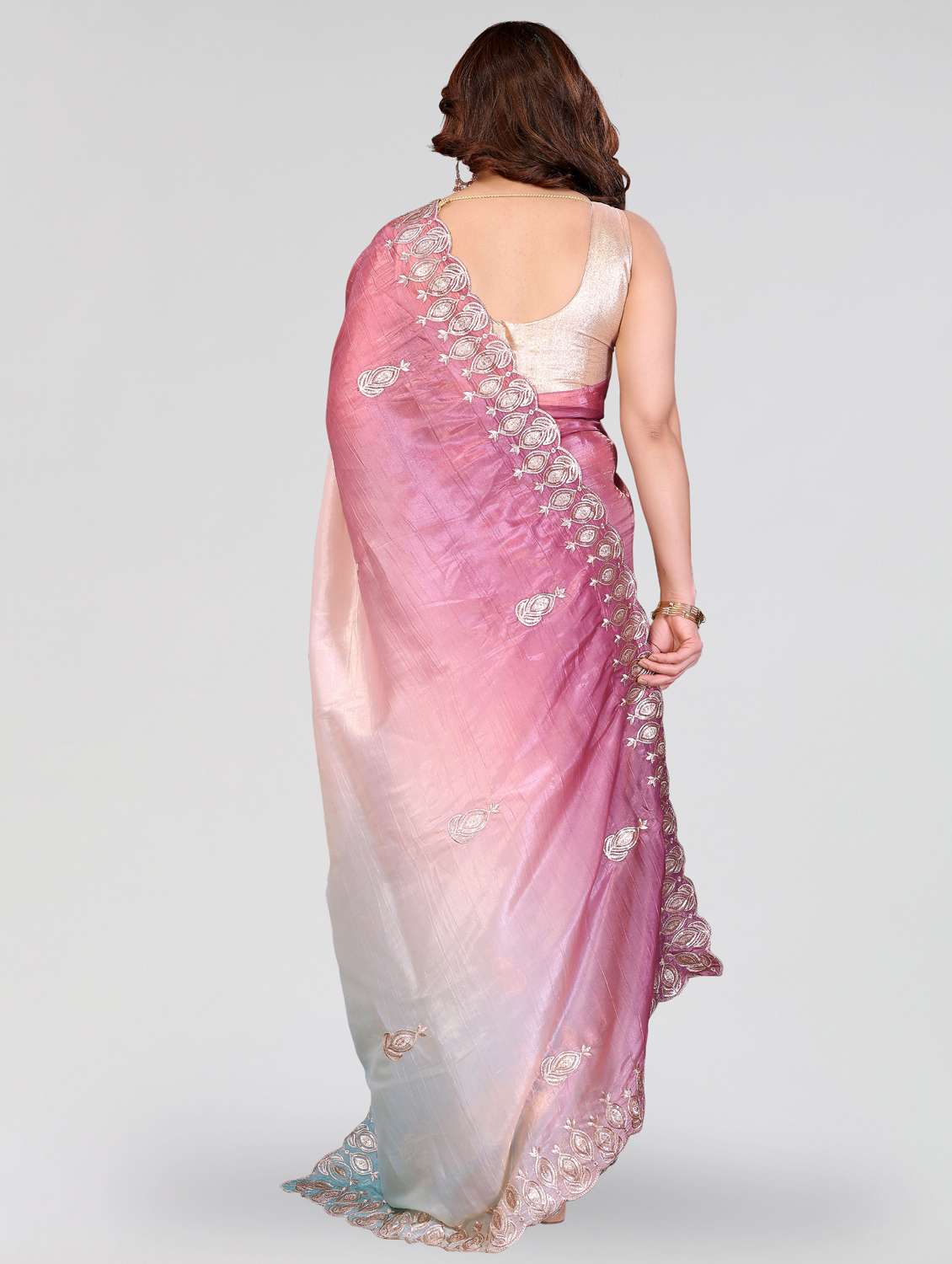 women ombre embroidered saree with blouse - 22395060 -  Standard Image - 4