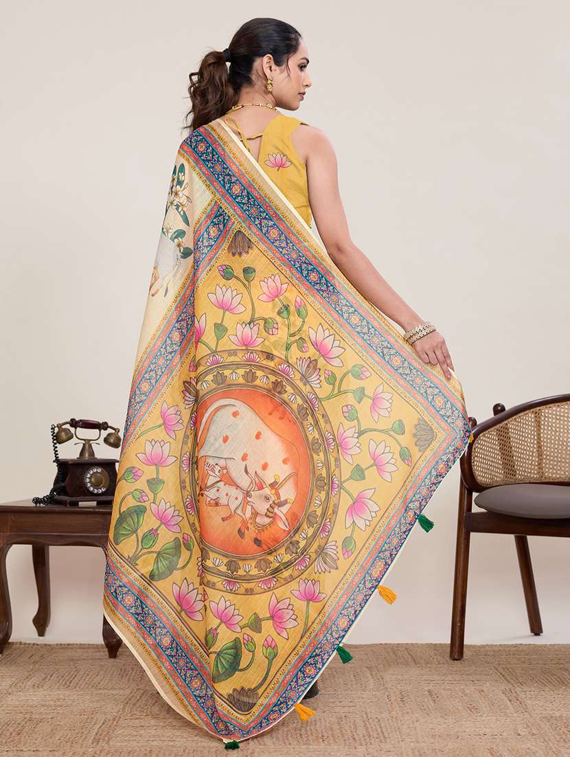 women printed casual wear saree with blouse - 22395077 -  Standard Image - 4