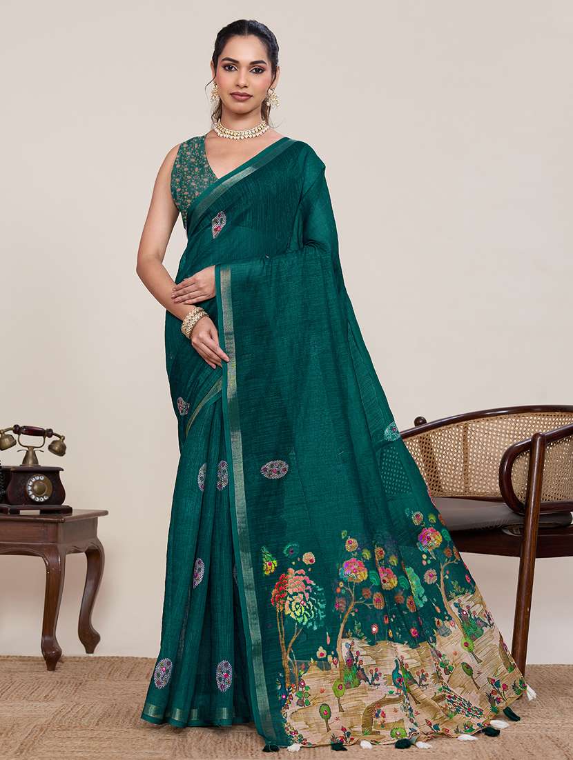 women printed casual wear saree with blouse