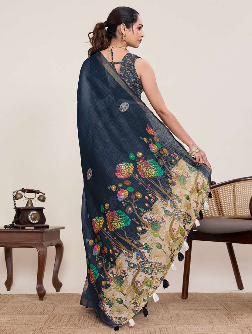 women printed casual wear saree with blouse - 22395087 -  Standard Image - 4