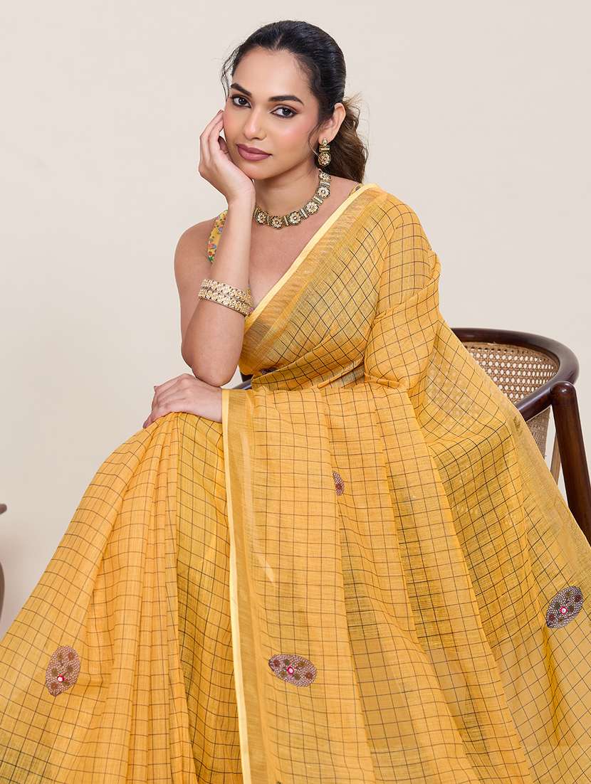 women printed casual wear saree with blouse - 22395091 -  Standard Image - 1