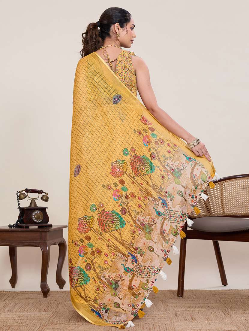 women printed casual wear saree with blouse - 22395091 -  Standard Image - 4