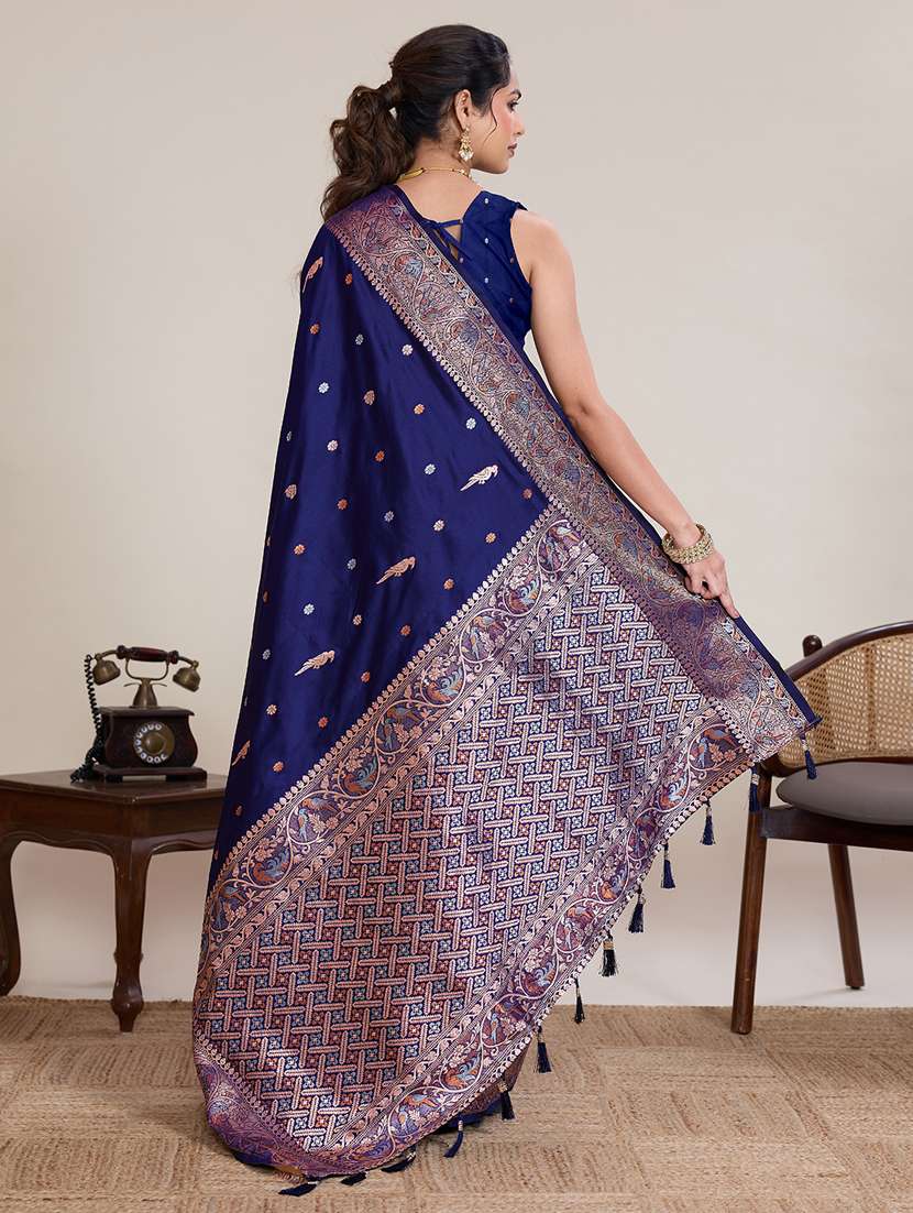 women self design bordered saree with blouse - 22395095 -  Standard Image - 4